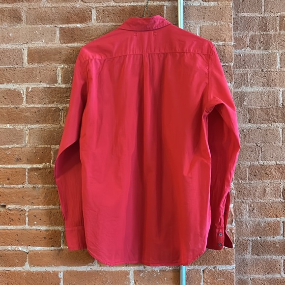 EUC Xirena Beau Shirt in Red - Picture 4 of 8